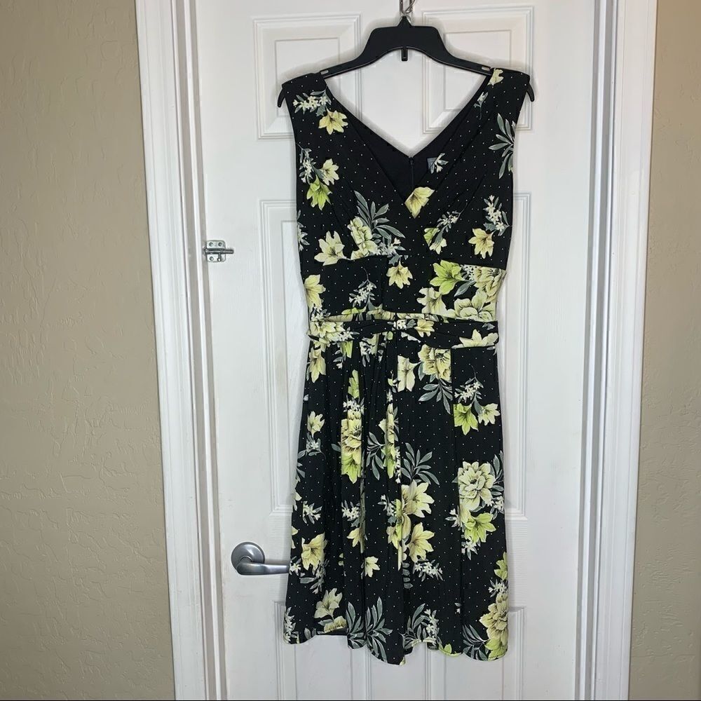 Rabbit, Rabbit, Rabbit Designs Black and Yellow Floral Dress Size 12 - Picture 2 of 13